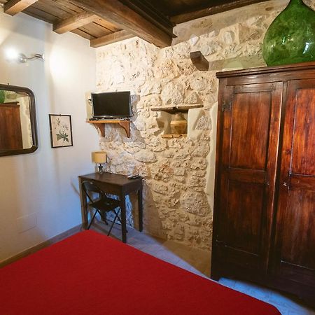 Pico Nena Al Borgo Castello B&B 외부 사진