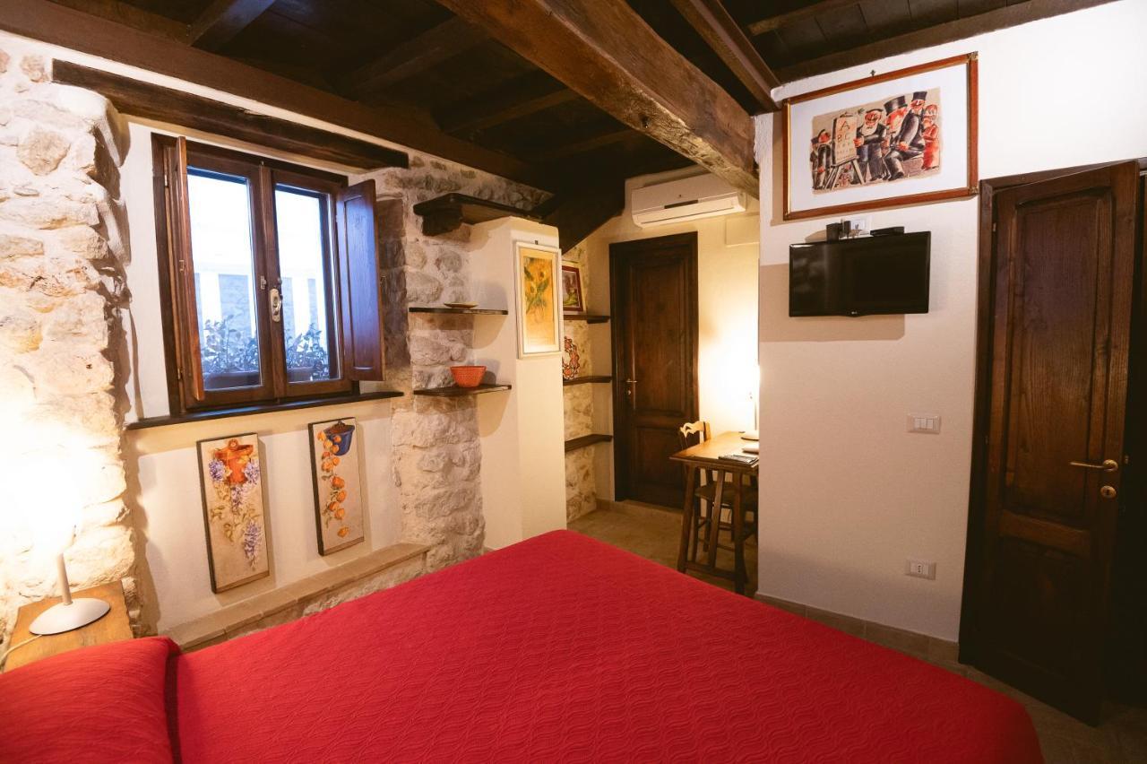 Pico Nena Al Borgo Castello B&B 외부 사진