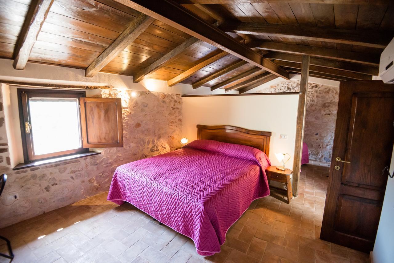 Pico Nena Al Borgo Castello B&B 외부 사진