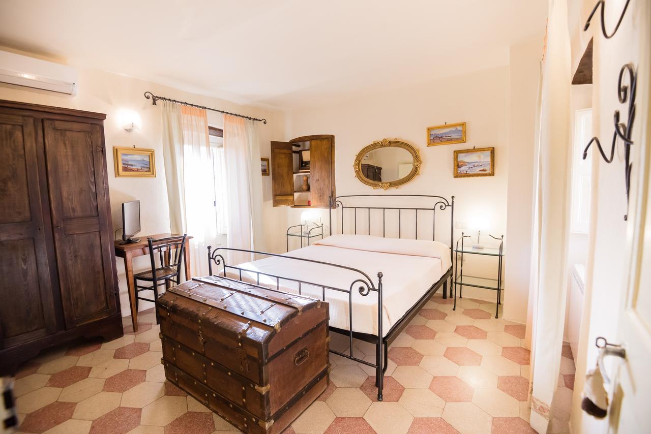 Pico Nena Al Borgo Castello B&B 외부 사진