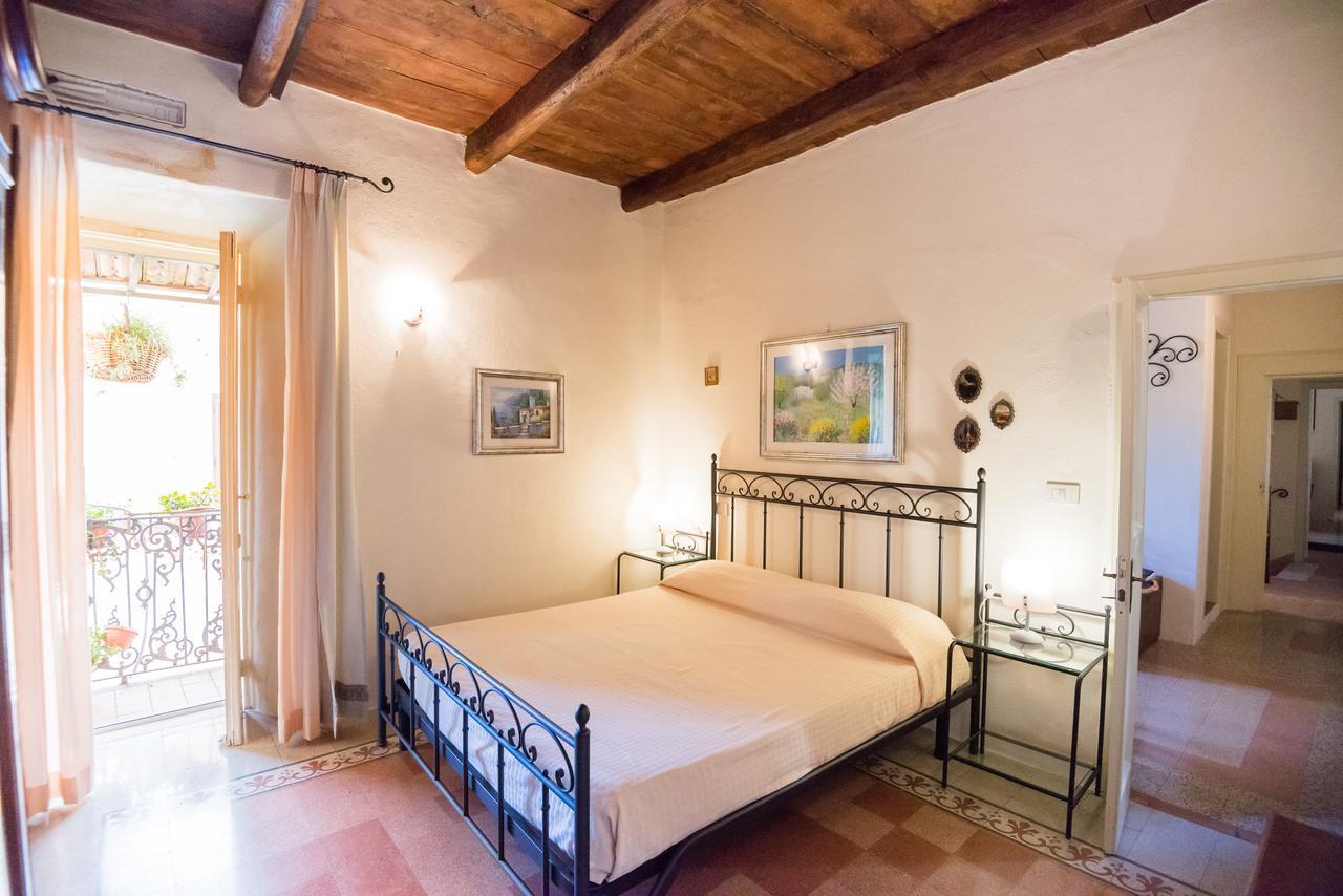Pico Nena Al Borgo Castello B&B 외부 사진